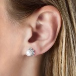 Yoko London - Trend Fresh Water Pearl and Diamond Stud Earrings White Gold